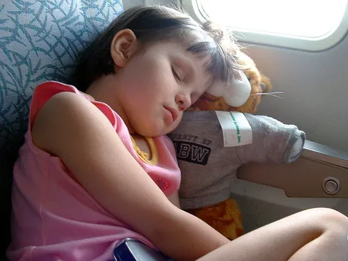 How to Sleep on a Plane: Tips for Sleeping on a Long Flight